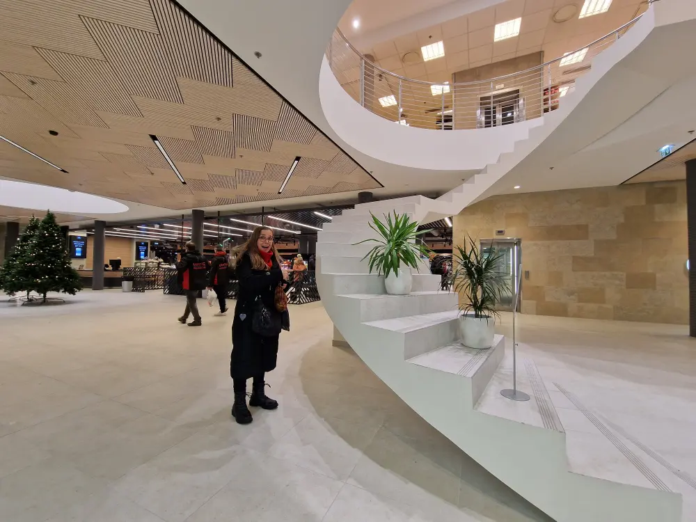 Saaremaa Kaubamaja, Kuressaare